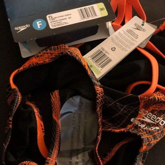 Speedo Women Cyclone One Piece Swimsuit 26, 30 - Picture 5 of 8